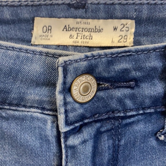 Abercrombie and Fitch jeans! - Picture 3 of 3